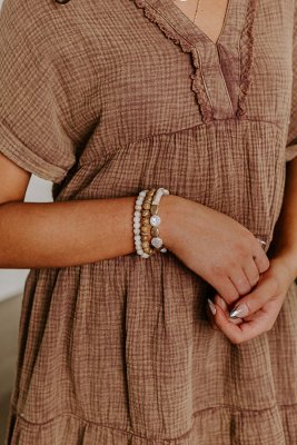 Admit Your Feelings Bracelet Set In Natural